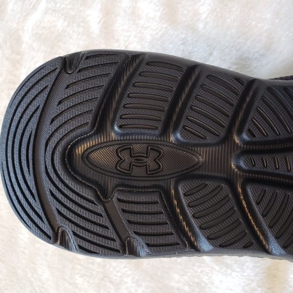 NEW Under Armour Charged Impulse 3 3025421-003 Men's Black Size 9 Shoes - Picture 8 of 8